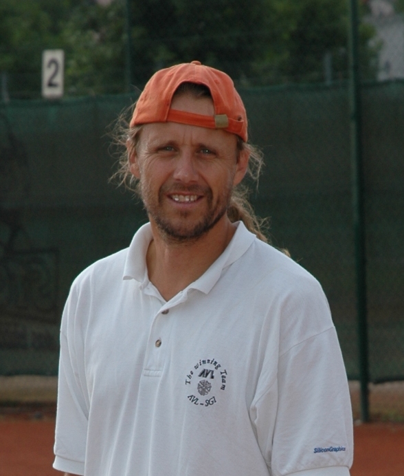 Staatlich geprüfter Tennistrainer Manfred Steinbacher